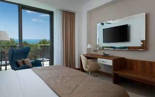 Гостиница Приморье Grand Resort Hotel 3* Геленджик Делюкс в пятизвездочном корпусе с видом на море-5