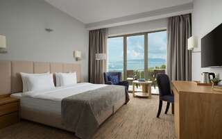 Гостиница Приморье Grand Resort Hotel 3* Геленджик Стандарт категория 4 с видом на море корпус №3-2