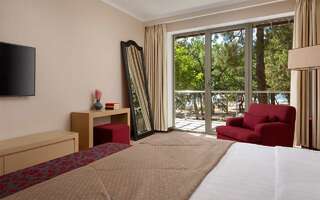 Гостиница Приморье Grand Resort Hotel 3* Геленджик Апартаменты категория 4-1